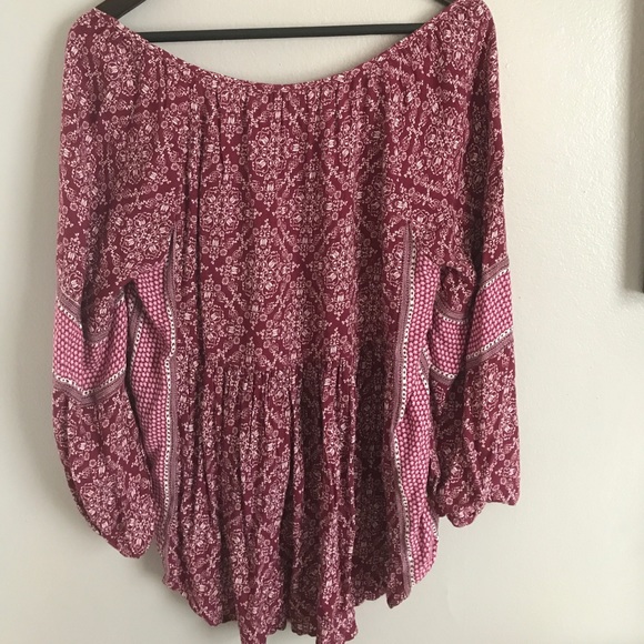 Maroon Blouse - Picture 4 of 4